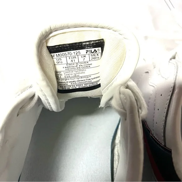 FILA Men’s Athletic Sneakers Tennis Shoes in Size 9 - Picture 7 of 7